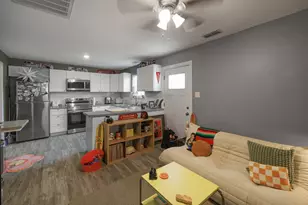 1107 Vine St, Abilene, TX 79602 - Photo 9