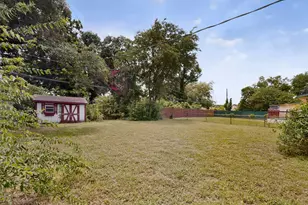 1612 Dent St, Garland, TX 75042 - Photo 19