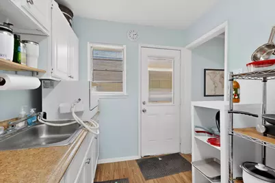 1612 Dent Street, Garland, TX 75042 - Photo 15
