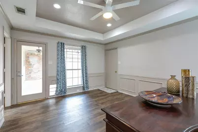 2024 Carillon Lane, Carrollton, TX 75007 - Photo 17