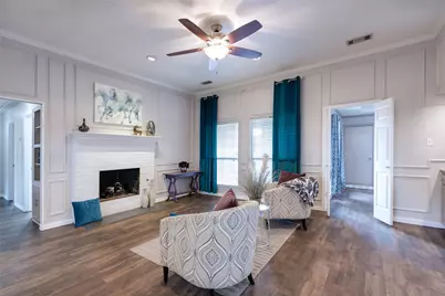 2024 Carillon Lane, Carrollton, TX 75007 - Photo 9