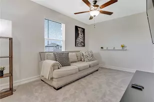 741 Creekwater Ln, Garland, TX 75043 - Photo 9