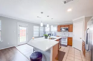 2044 Talon Dr, Lewisville, TX 75077 - Photo 13