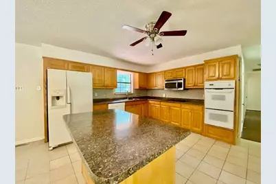 2125 Forest Oaks Drive, Dallas, TX 75228 - Photo 9