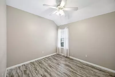 949 Chestnut Lane, Saginaw, TX 76179 - Photo 25