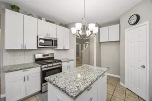 949 Chestnut Ln, Saginaw, TX 76179 - Photo 13