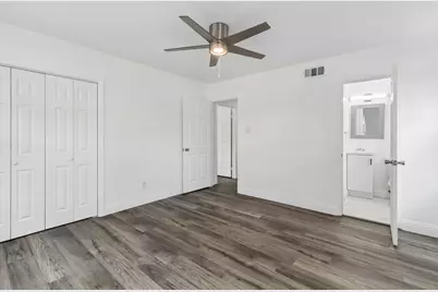 4233 Quails Lane, Fort Worth, TX 76119 - Photo 9