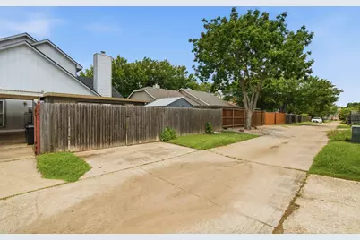 2702 Ansley Court, Euless, TX 76039 - Photo 27