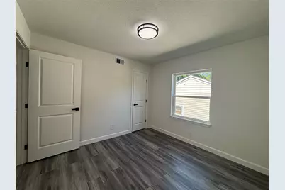 1825 Dudley Avenue, Dallas, TX 75203 - Photo 13