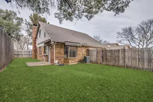 2614 Holy Cross Ln, Garland, TX 75044 - Photo 25