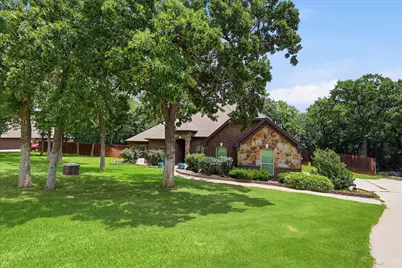 145 Foxpointe Circle, Weatherford, TX 76087 - Photo 5
