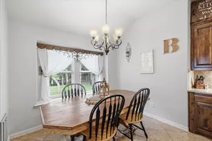 145 Foxpointe Circle, Weatherford, TX 76087 - Photo 13