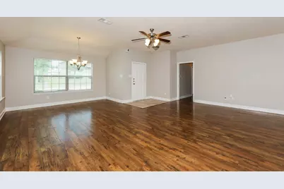 610 Canvas Court, Lancaster, TX 75146 - Photo 3