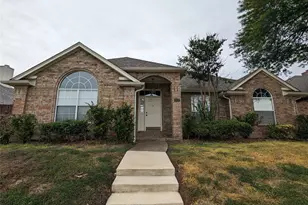 2008 Valley Falls Ave, Mesquite, TX 75181 - Photo 1
