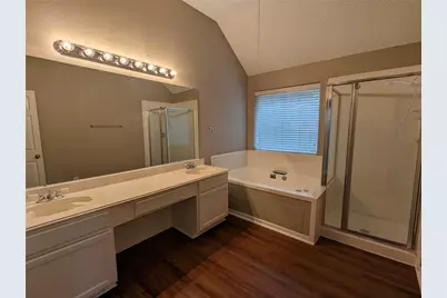 2008 Valley Falls Avenue, Mesquite, TX 75181 - Photo 13