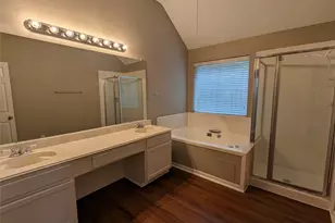 2008 Valley Falls Ave, Mesquite, TX 75181 - Photo 13