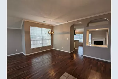 2008 Valley Falls Avenue, Mesquite, TX 75181 - Photo 3