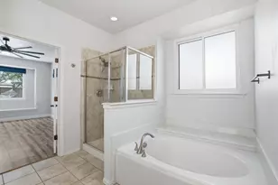 1433 Mesa Crest Dr, Fort Worth, TX 76052 - Photo 23