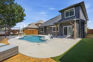 1433 Mesa Crest Dr, Fort Worth, TX 76052 - Photo 1