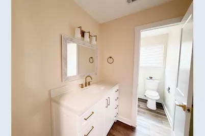 4909 Loch Lomond Drive, Waco, TX 76710 - Photo 13