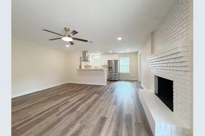 4909 Loch Lomond Drive, Waco, TX 76710 - Photo 3