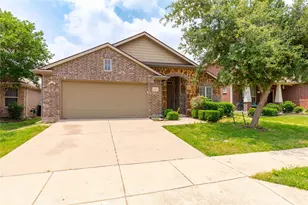 612 Turnstone Dr, Little Elm, TX 75068 - Photo 1