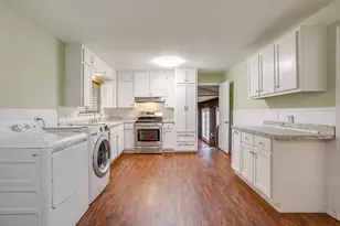 302 Case St, Weatherford, TX 76086 - Photo 9