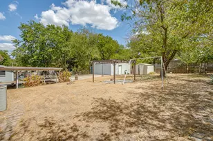 302 Case St, Weatherford, TX 76086 - Photo 33