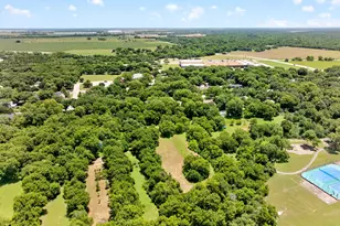 415 S Dallas Ave, Lancaster, TX 75146 - Photo 27