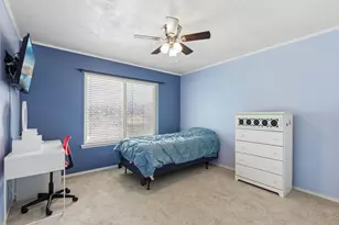 304 Lark Ln, Euless, TX 76039 - Photo 25