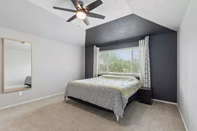 304 Lark Lane, Euless, TX 76039 - Photo 7