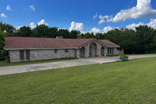 1304 Lariat Cir, Oak Leaf, TX 75154 - Photo 5