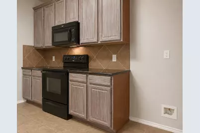 1908 Rodgers Lane, Providence Village, TX 76227 - Photo 9