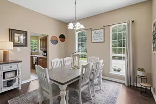 4406 Two Creek Ct, Granbury, TX 76049 - Photo 15