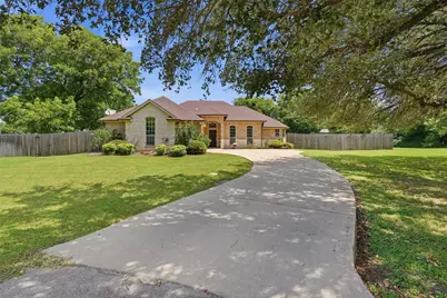 4406 Two Creek Court, Granbury, TX 76049 - Photo 3