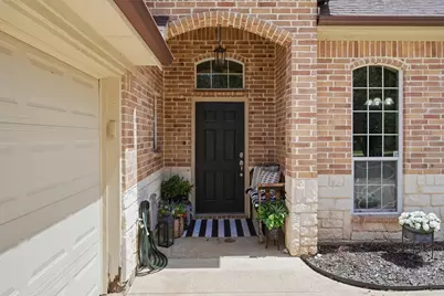 4406 Two Creek Court, Granbury, TX 76049 - Photo 7