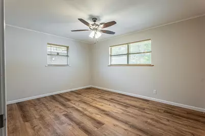 1762 N McCart Street, Stephenville, TX 76401 - Photo 21
