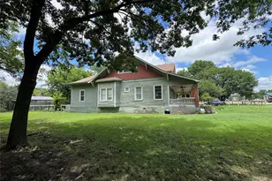 703 N Parmele St, Leonard, TX 75452 - Photo 25