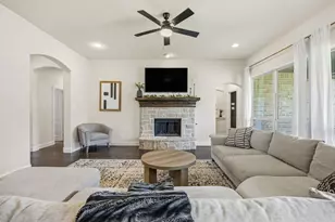 833 Fireside Dr, Little Elm, TX 76227 - Photo 7