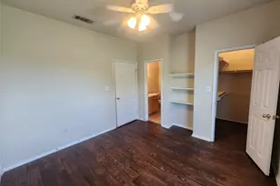 106 Collett Ct, Weatherford, TX 76088 - Photo 9