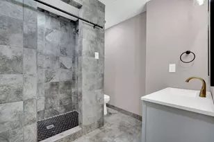 112 Burkett Ln, Pecan Hill, TX 75154 - Photo 13