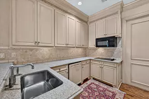 3535 Gillespie St, Dallas, TX 75219 - Photo 13