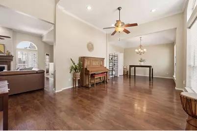 1662 Waterford Drive, Lewisville, TX 75077 - Photo 9