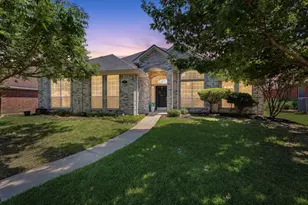 1662 Waterford Dr, Lewisville, TX 75077 - Photo 1
