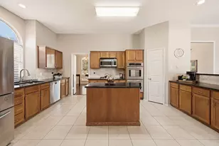1662 Waterford Dr, Lewisville, TX 75077 - Photo 17