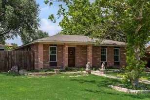 920 Meadowdale Dr, Royse City, TX 75189 - Photo 1