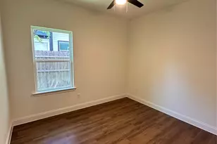 2216 Langford St, Greenville, TX 75401 - Photo 9