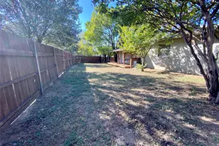 801 Irwin Dr, Hurst, TX 76053 - Photo 11