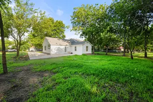 315 Burdette Ave, Sherman, TX 75090 - Photo 21