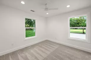 315 Burdette Ave, Sherman, TX 75090 - Photo 15